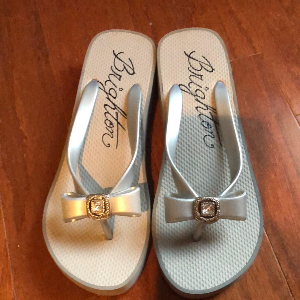 Brighton Silver Bow Tie Flip Flop
